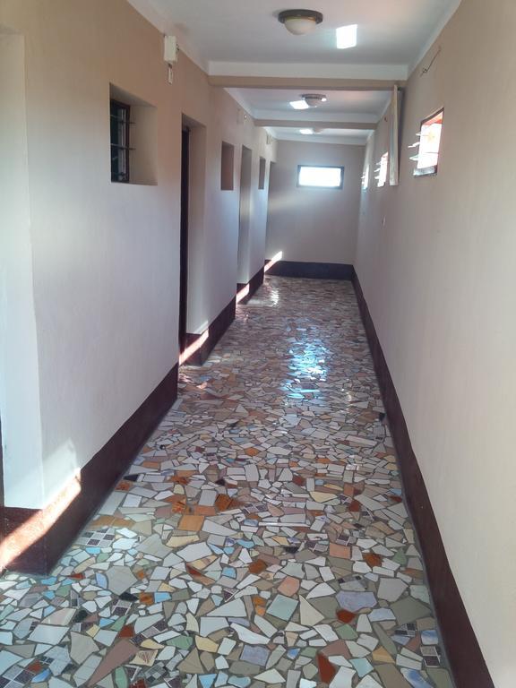 K6 Chambres D'Hote Ivato  Luaran gambar