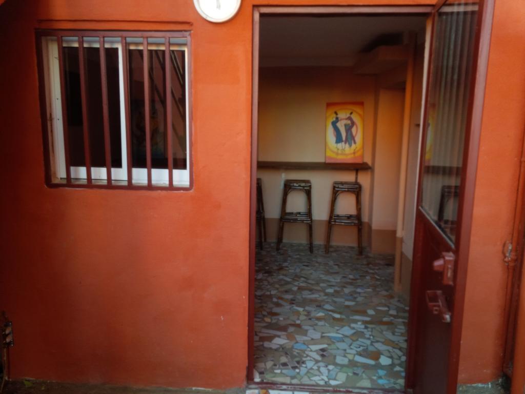 K6 Chambres D'Hote Ivato  Luaran gambar